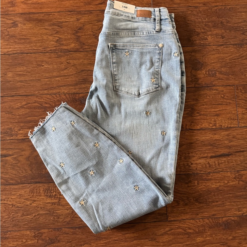 Judy Blue- NWT Embroidered Star Blue Jeans